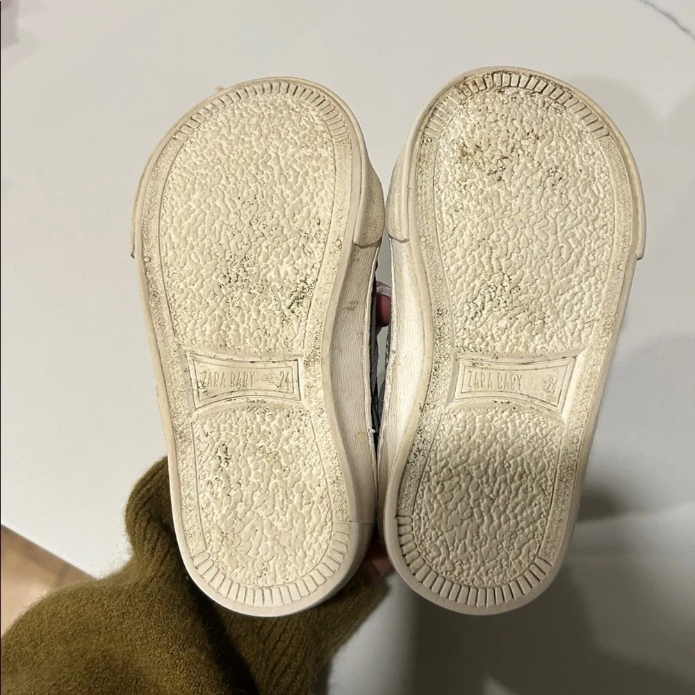 Zara Kids‎ Gray Sneakers 8C
